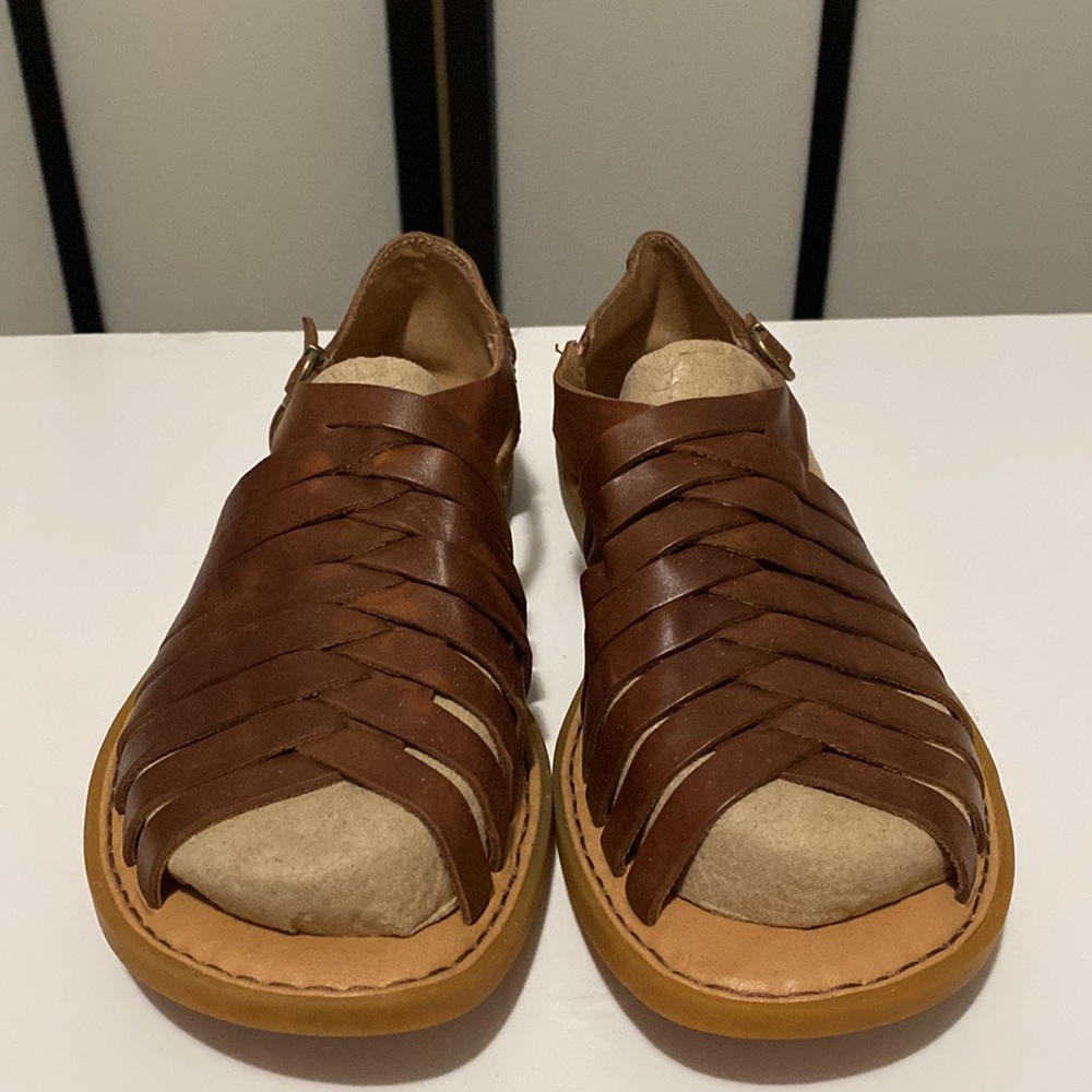 BORN Ida Women’s Brown Leather Woven Sandals Size 8M